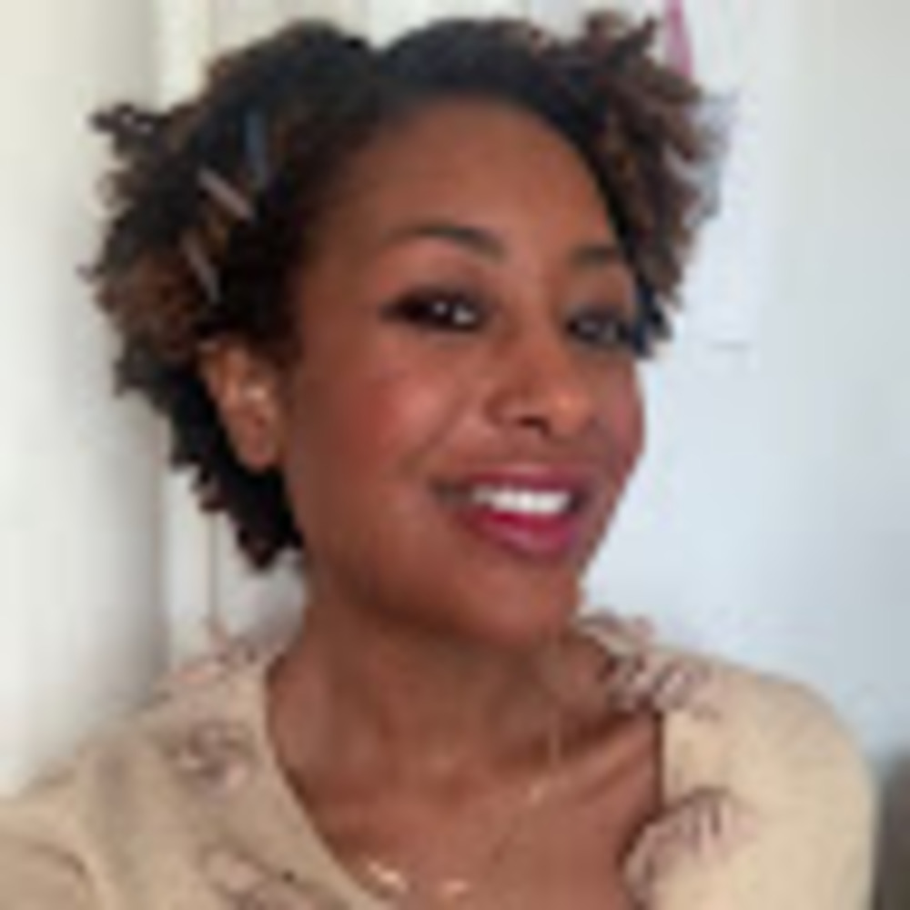 Meet your Posher, Caroline